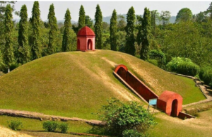 असम के मोइदम्स को यूनेस्को विश्व धरोहर स्थल का दर्जा प्राप्त हुआ , जाने क्या है मोइदम्स और इसका इतिहास …