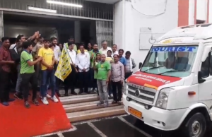 छिंदवाड़ा में चला बाल कैंसर जागरूकता अभियानकलेक्टर शीलेंद्र सिंह ने दिखाई जागरूकता रथ को झंडी