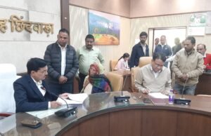 जनसुनवाई : कलेक्टर श्री सिंह ने सुनी 160 आवेदकों की समस्यायें