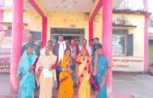 तामिया की ख़ापाखुर्द ग्राम पंचायत के सचिव को हटाने समस्त पंचों ने जनपद पंचायत सीईओ को सोपा ज्ञापन…