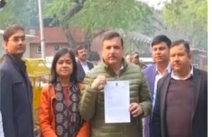 ED कार्यालय पहुंचे संजय सिंह, BJP नेता प्रवेश वर्मा और मनजिंदर सिंह सिरसा के खिलाफ शिकायत