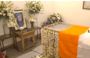 कमलनाथ व नकुलनाथ ने अर्पित की विनम्र श्रद्धांजलि