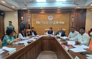 सामान्य सभा की बैठक में गरमाया माहौल, जनप्रतिनिधि और अधिकारी आमने-सामने..