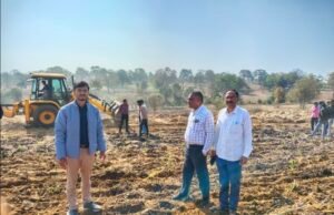 विकासखंड जुन्नारदेव के ग्राम निमोटी में 2 एकड़ भूमि अतिक्रमण मुक्त की गई….