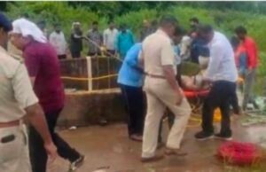 परासिया छात्रावास के कुँए में छात्र की मौत.. होने के बाद अधीक्षक निलंबित… अधीक्षक ने लाया कोर्ट से स्टे..?