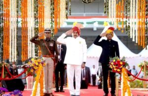 मुख्यमंत्री ने इंदौर के नेहरू स्टेडियम में फहराया राष्ट्र-ध्वजउमंग और उत्साह के साथ मनाया गया 76वां गणतंत्र दिवस….