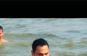 छिंदवाड़ा पूर्व सांसद नकुलनाथ ने आस्था के महाकुंभ में लगाई पवित्र डुबकी..