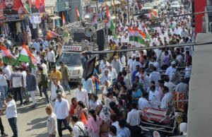 कमलनाथ के बयान पर गरमाई सियासत बीजेपी सांसद विवेक बंटी साहु ने कमलनाथ को दी चेतावनी…