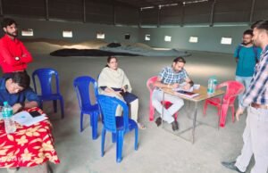 कुंडा रामगढ़ उपार्जन केंद्र नर्मदा विहार हाउस हुआ सील, डीएसओ नायब तहसीलदार जीएसओ रवि मुकासे जीएसओ आलोक काछी रहे मौजूद..