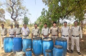 आबकारी टीम की अवैध शराब के अड्डों पर ताबड़तोड़ कार्यवाही