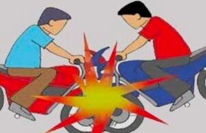 पिकअप की टक्कर से दो युवकों की मौत