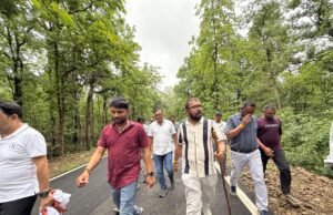 दादाजी धुनीवाले खंडवा की यात्रा में सांसद बंटी विवेक साहू की 14 दिवसीय पदयात्रा का आज नौंवे दिन….