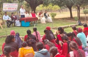 शासकीय संजय निकुंज नर्सरी में बीएसडब्ल्यू एवं एमएसडब्ल्यू के छात्र-छात्राओं का शैक्षणिक भ्रमण