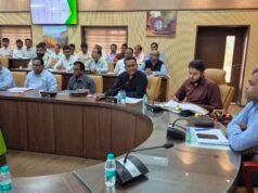 कलेक्टर श्री नारायन की अध्यक्षता में शिक्षा विभाग, जिला शिक्षा केंद्र एवं जनजातीय कार्य विभाग की संयुक्त समीक्षा बैठक संपन्न