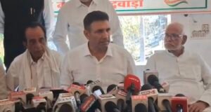 बस हादसा: घायलों से मिले जीतू पटवारी सरकार पर लगाए गंभीर आरोप..