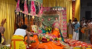 आस्था का महासागर: छह लाख श्रद्धालुओं ने किए संकटमोचन के दिव्य दर्शन..