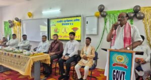 तामिया में केंद्रीय मंत्री दुर्गादास उइके का दौरा, छात्रों से संवाद और गांव में किया होम-स्टे भ्रमण