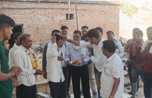 पूजन-अर्चन के साथ शुरू हुई खरीदी, किसानों का सम्मान कर किया शुभारंभ…