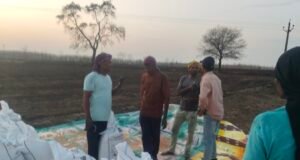 गोपालपुर समिति की खरीदी केंद्र में वसूली’ का खेल बेनकाब! किसानों से 15 किलो तक की अवैध कटौती..?