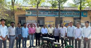 कबाड़ से बनाया इलेक्ट्रिक वाहन, आईटीआई और पॉलिटेक्निक के छात्रों का नवाचार
