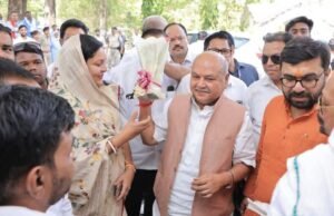छिंदवाड़ा प्रवास पर विधानसभा अध्यक्ष नरेंद्र सिंह तोमर, जनप्रतिनिधियों एवं वरिष्ठ भाजपा नेताओं से की आत्मीय मुलाकात