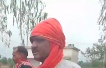 गुरुजी पर शराब के नशे में स्कूल पहुंचने का आरोप, बच्चों से अभद्रता की शिकायत; वीडियो वायरल