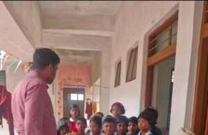 क्षेत्र संयोजक श्री बोरकर ने किया भंडारकुंड और सारंगबिहरी आदिवासी कन्या आश्रमों का निरीक्षण, छात्राओं की सुविधाओं व शैक्षणिक व्यवस्था का लिया जायजा..