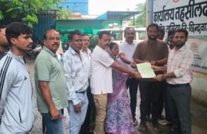 एकलव्य विद्यालय तामिया के प्राचार्य को हटाने की मांग तेज, भाजपा नेताओं और जनप्रतिनिधियों ने सौंपा ज्ञापन…