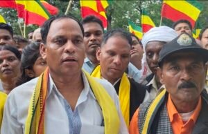 8 सूत्रीय मांगों को लेकर राज्यपाल के नाम सौंपा ज्ञापन,यूरिया की टोकन व्यवस्था खत्म करने, आदिवासियों को वन पट्टे, रिक्त पदों पर भर्ती और महंगाई कम करने की उठी मांग