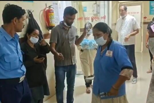 छिंदवाड़ा जिला अस्पताल के NICU में वार्मर में आग, जबलपुर रेफर तीन नवजातों में एक बच्ची की मौत