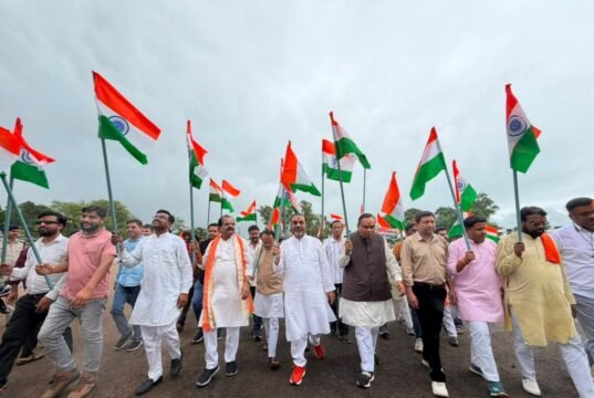 तिरंगे के रंग में रंगा छिंदवाड़ा, भव्य तिरंगा यात्रा में उमड़ा राष्ट्रभक्ति का सैलाब..