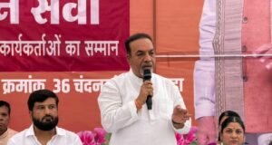 आंगनवाड़ी कार्यकर्ता, सहायिका एवं आशा कार्यकर्ता जनसेवा की महत्वपूर्ण कड़ी : शेषराव यादव