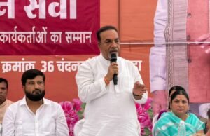 आंगनवाड़ी कार्यकर्ता, सहायिका एवं आशा कार्यकर्ता जनसेवा की महत्वपूर्ण कड़ी : शेषराव यादव